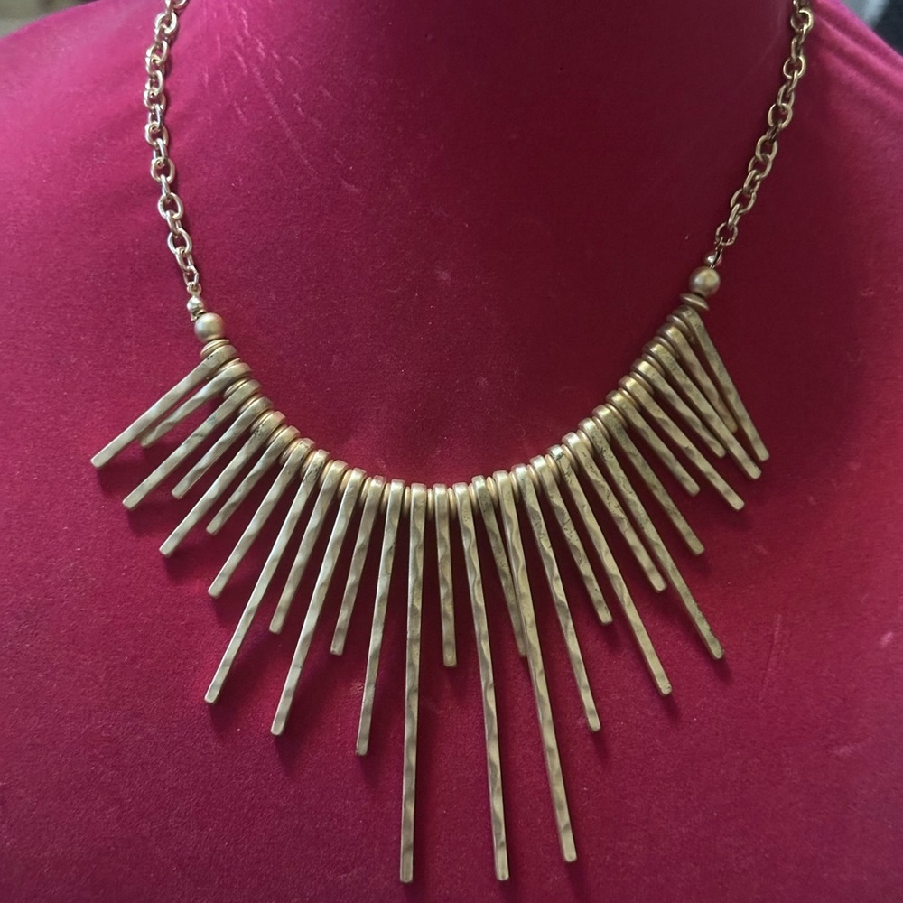 Chic Gold Statement CHOKER Necklace Charming Charley Great Versatile Piece